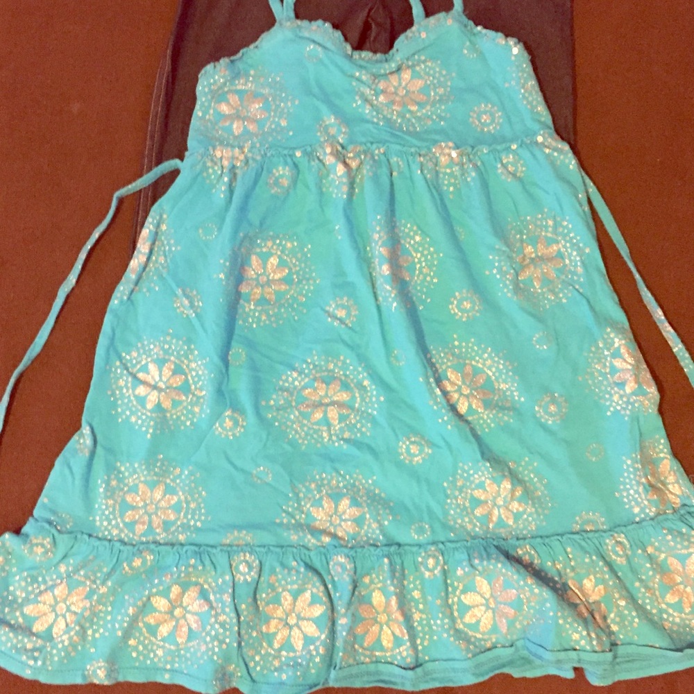 Sleeveless top